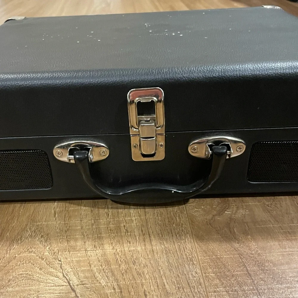 Record Player - Picture 5 of 7